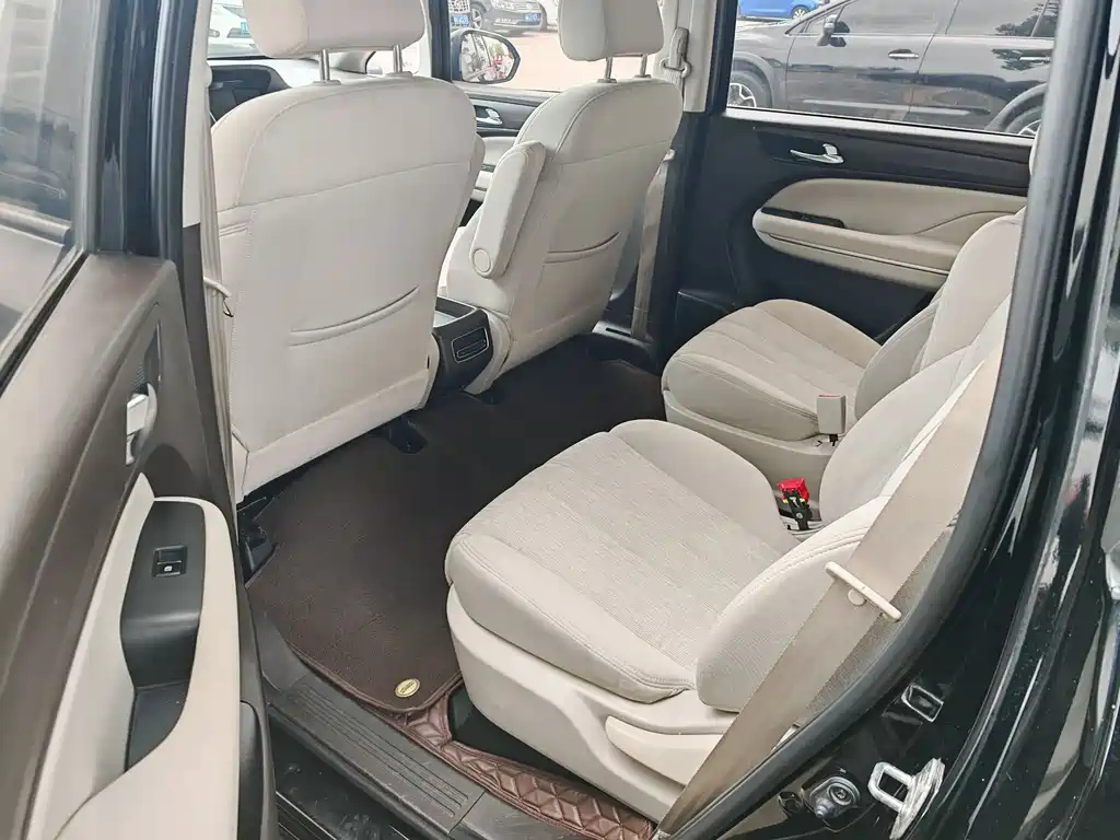 TRUMPCHI M6 2019