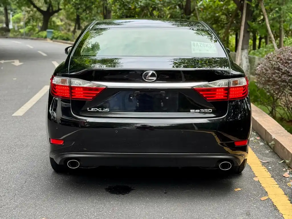 LEXUS ES 2013