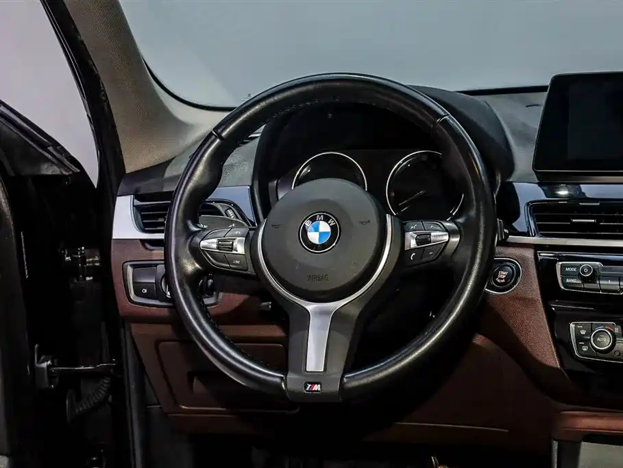 BMW X1 2022