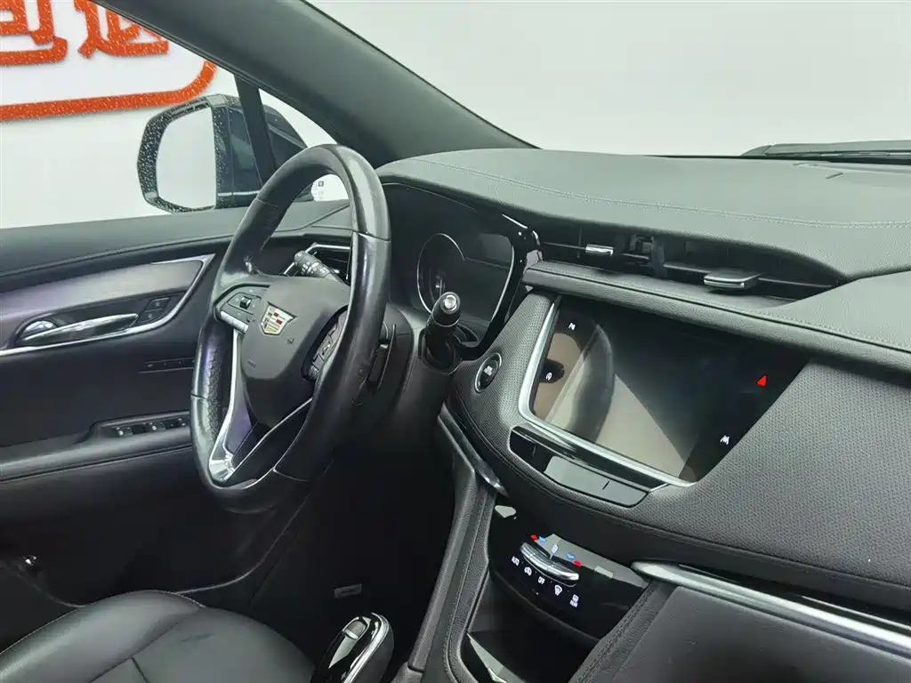 CADILLAC XT6 2020
