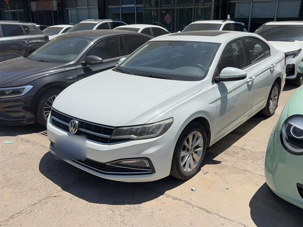 VOLKSWAGEN BORA 2019