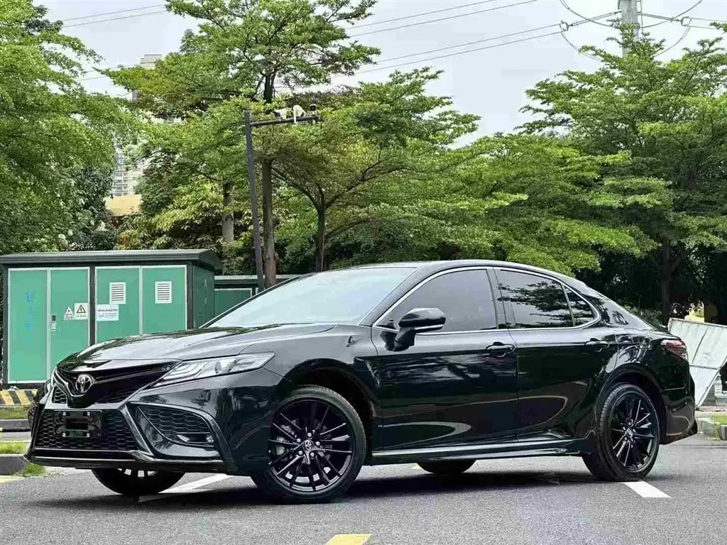 TOYOTA CAMRY 2022