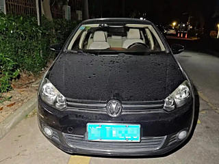 VOLKSWAGEN GOLF 2012