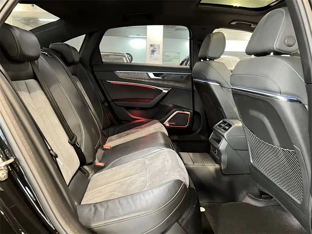 AUDI A6L 2021