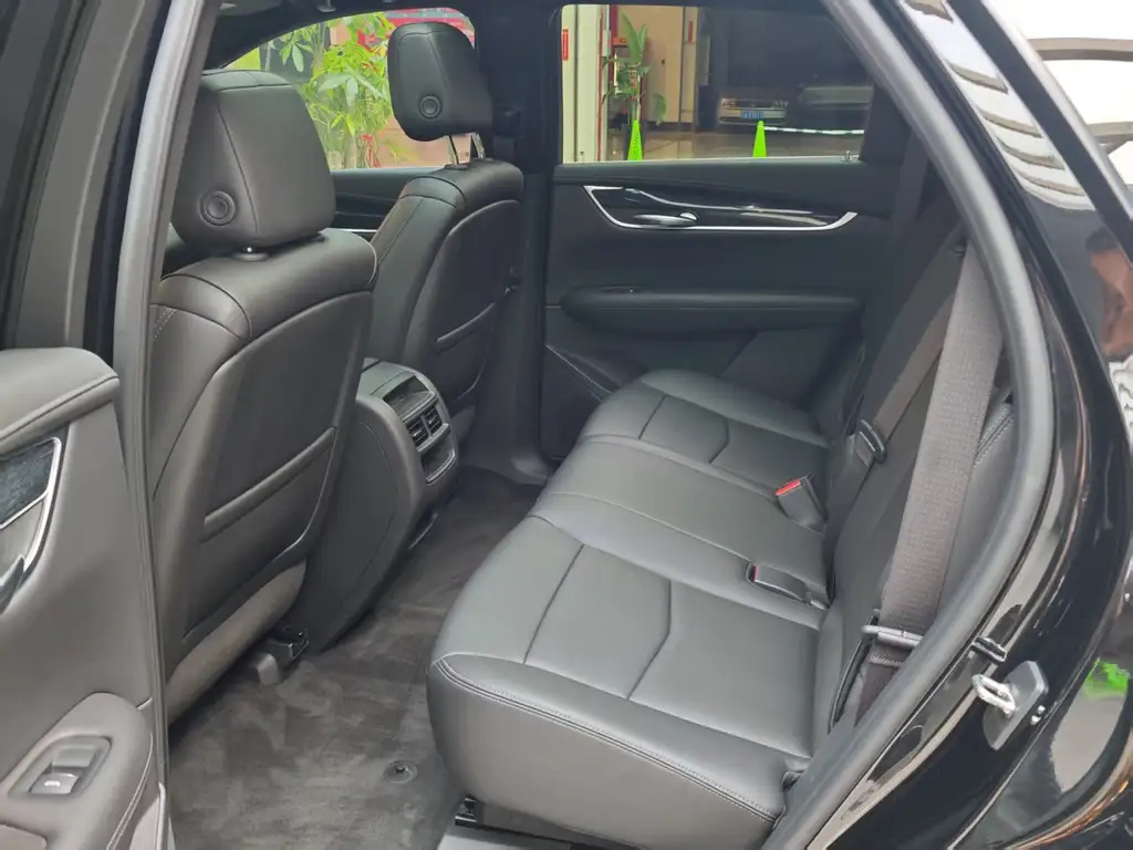CADILLAC XT5 2023