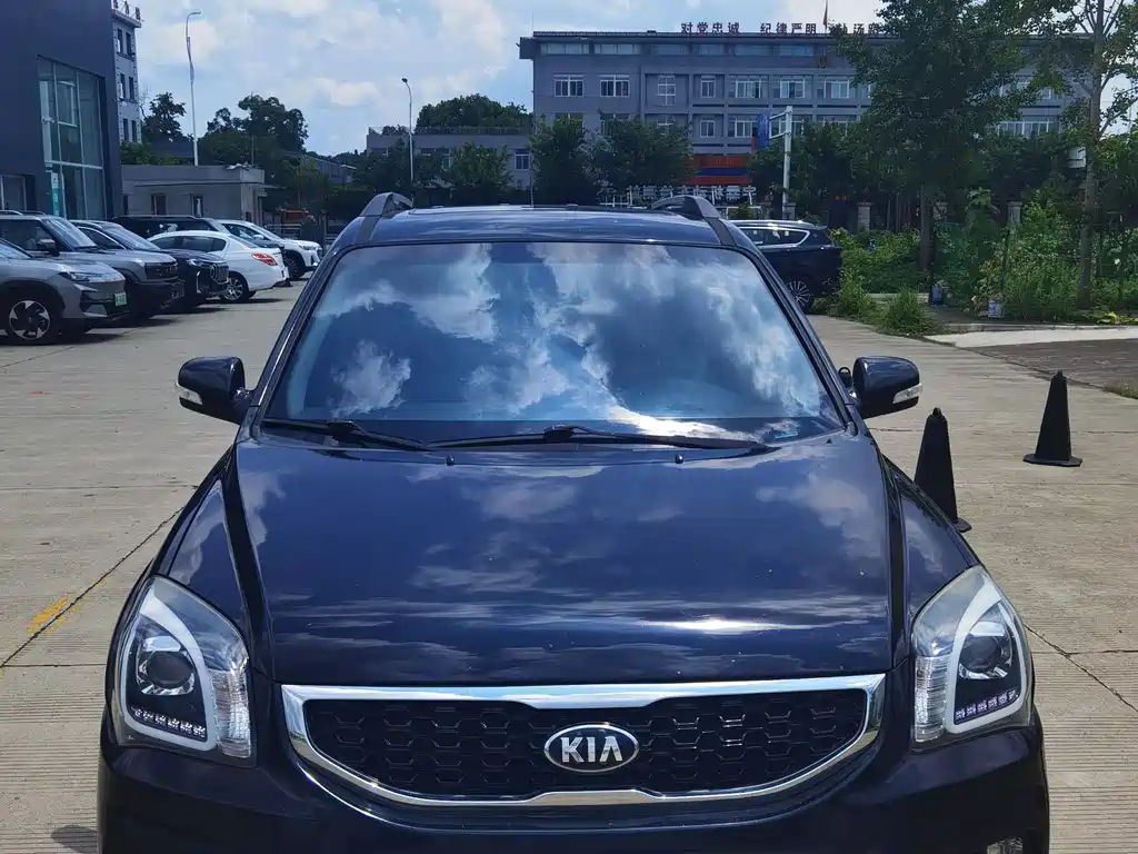 KIA SPORTAGE 2013