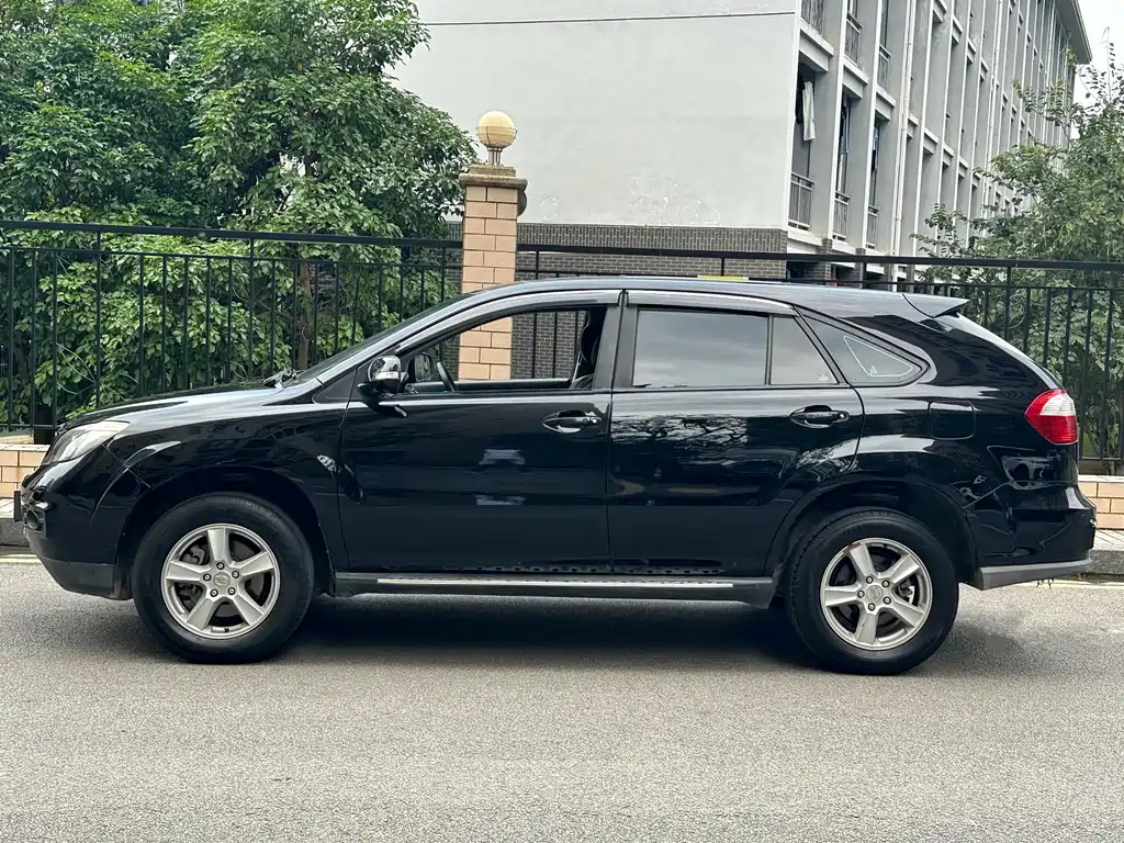 BYD S6 2013