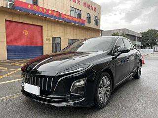 HONGQI E-QM5