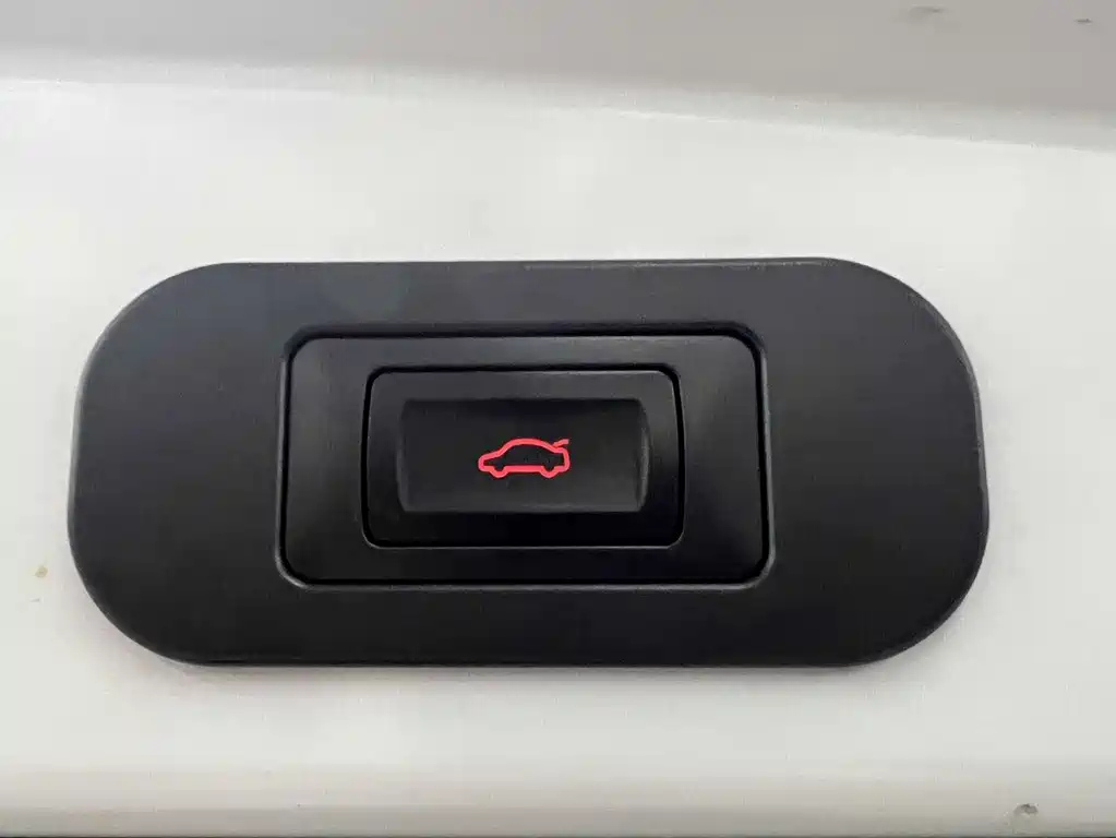 TOYOTA COROLLA CROSS 2022