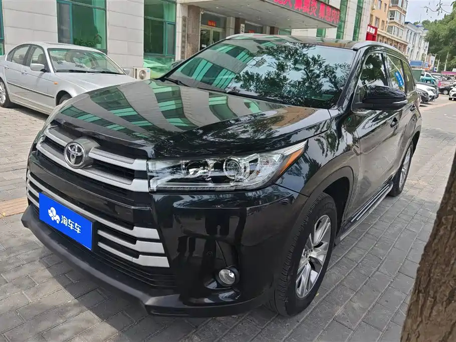 TOYOTA HIGHLANDER 2018
