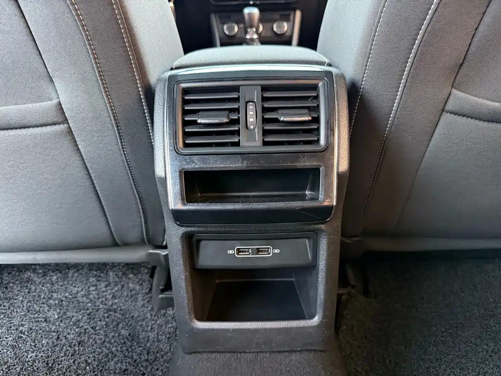 SKODA SUPERB 2019
