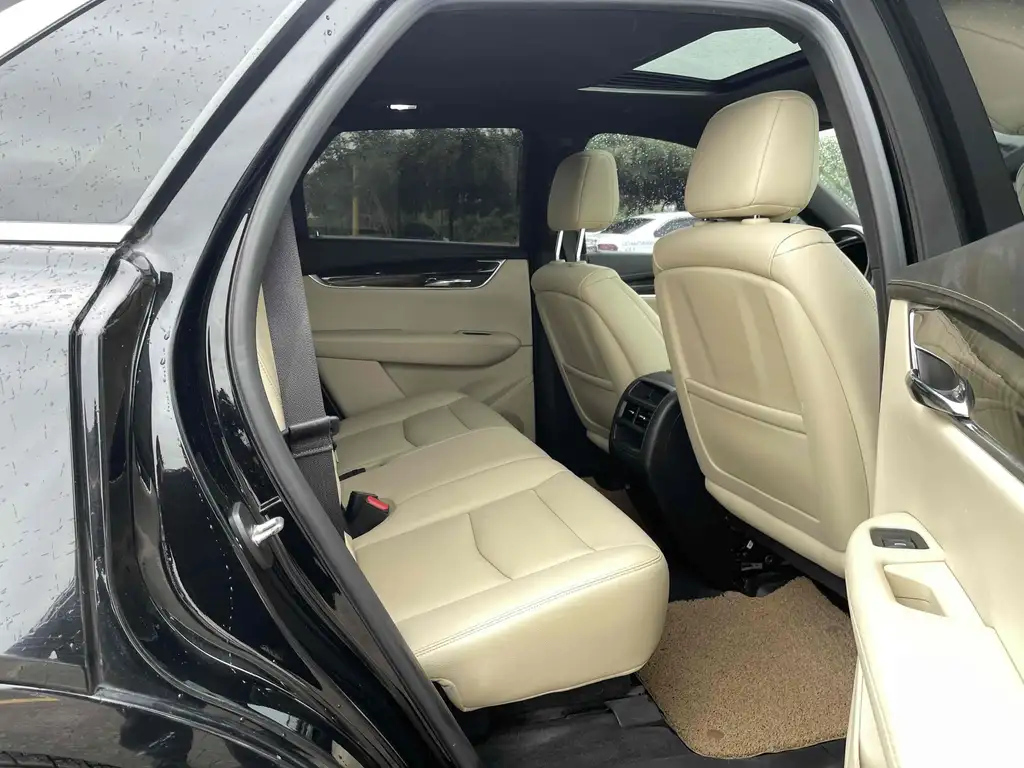 CADILLAC XT5 2016