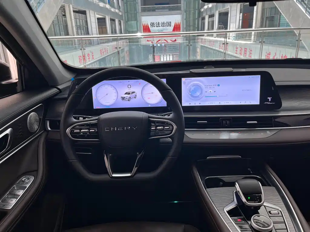 CHERY TIGGO 8 PLUS 2024