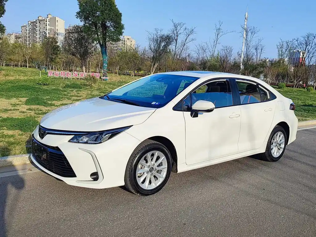 TOYOTA COROLLA 2021