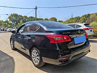 NISSAN SYLPHY 2018