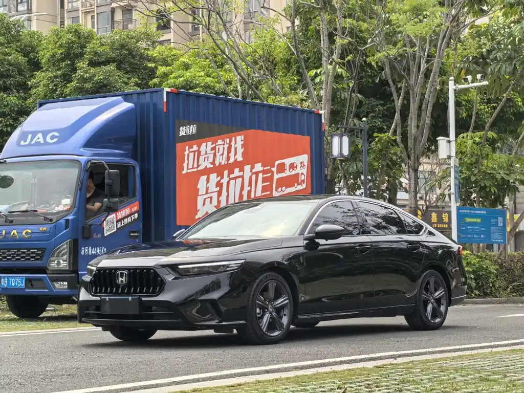 HONDA INSPIRE 2023