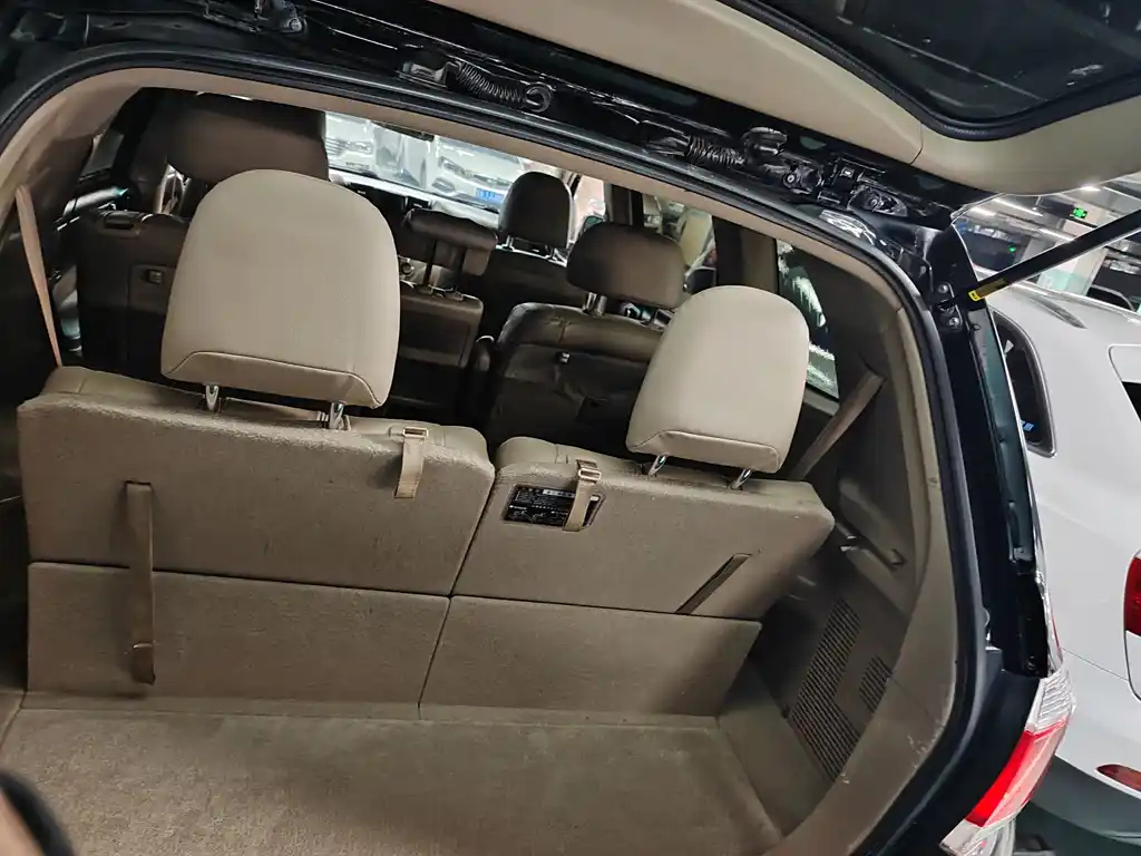TOYOTA HIGHLANDER 2012