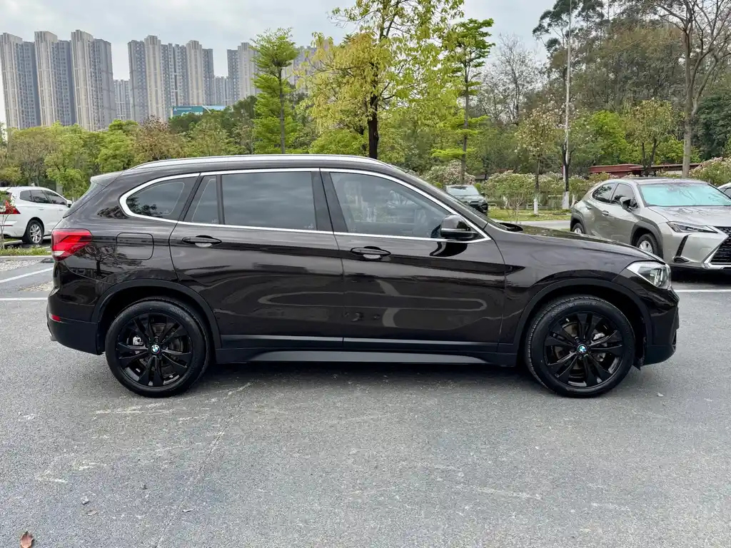 BMW X1 2021