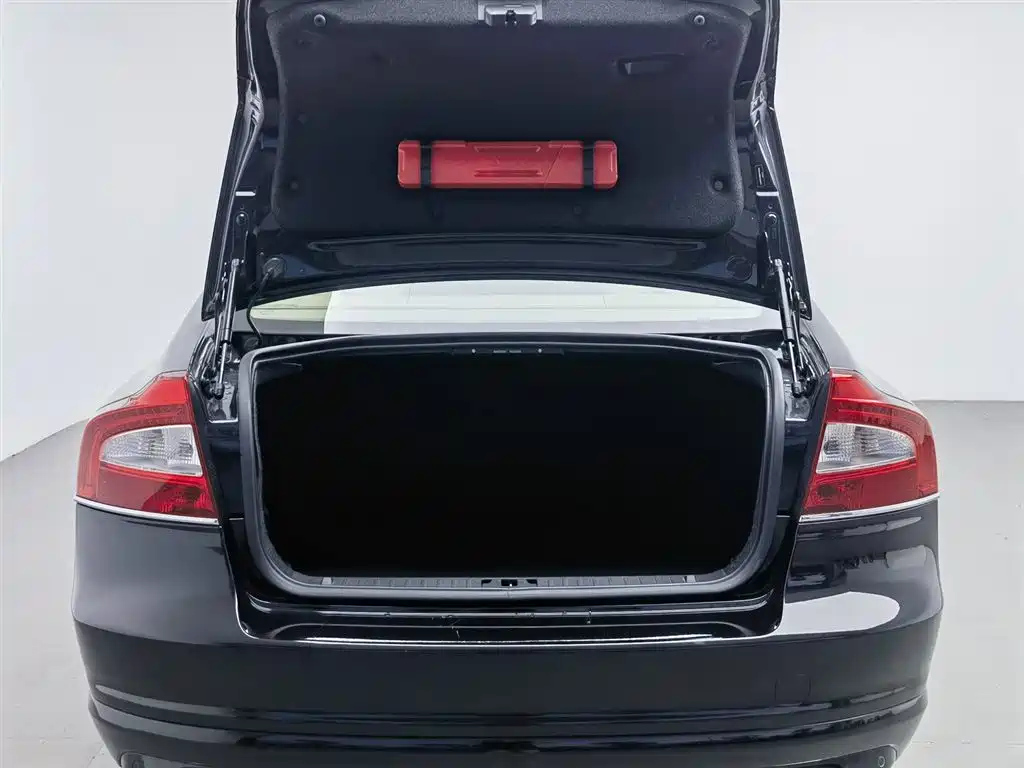 VOLVO S80L 2014