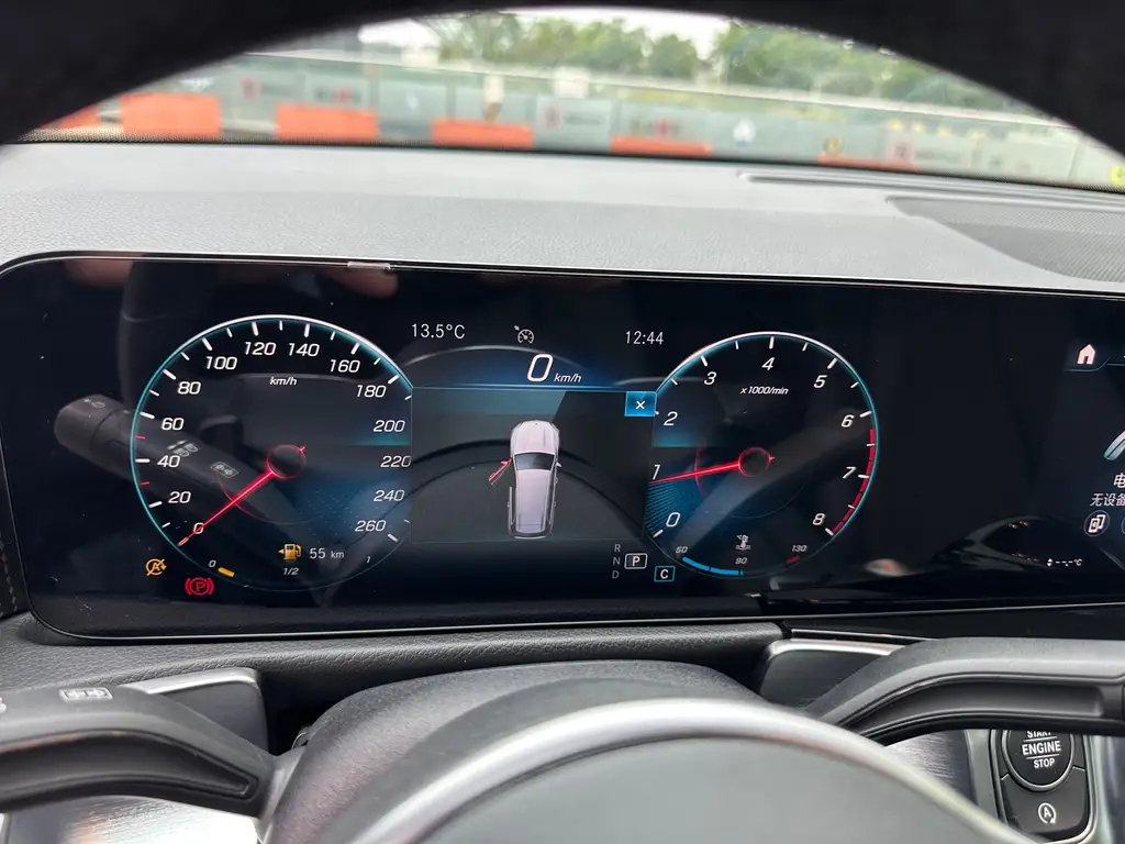 MERCEDES BENZ GLB 2021