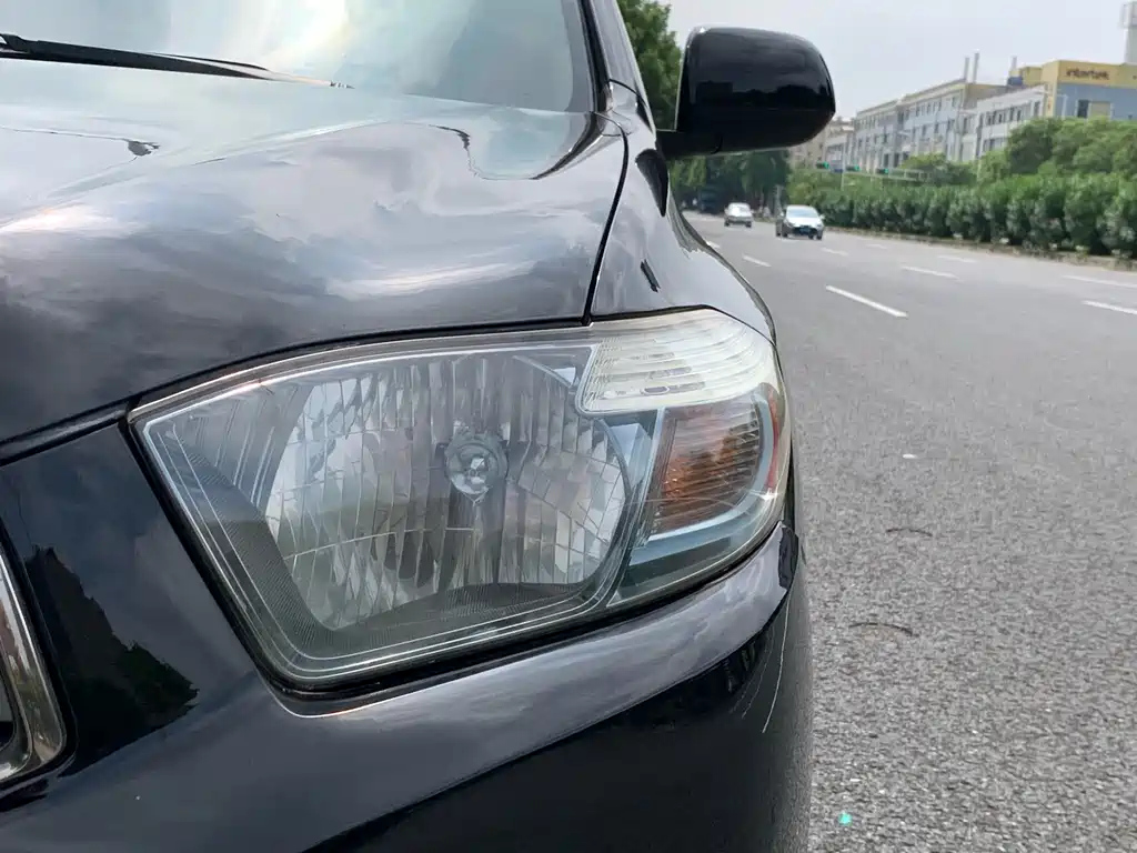 TOYOTA HIGHLANDER 2009