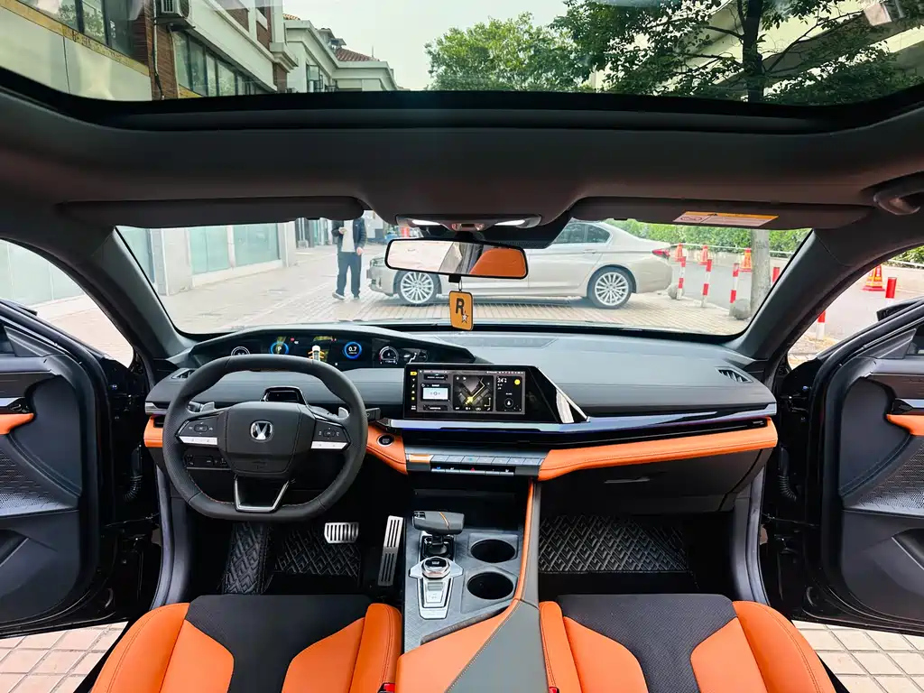 CHANGAN UNI-V 2023