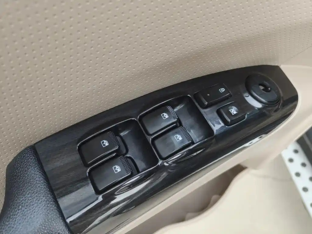 KIA SPORTAGE 2013