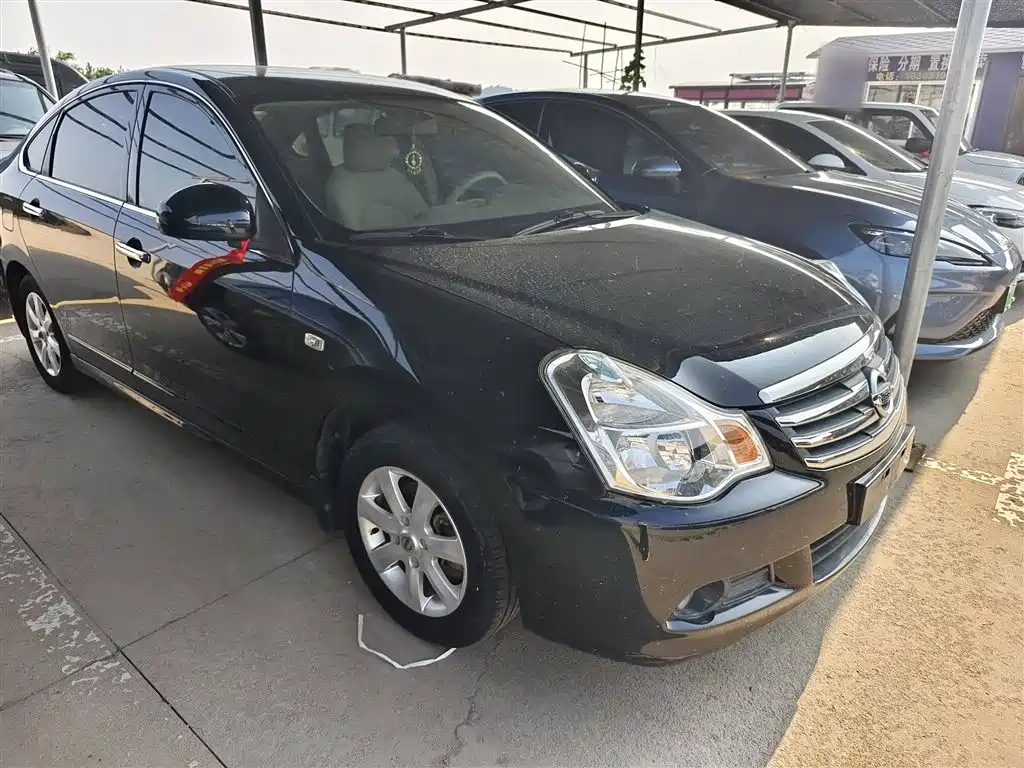 NISSAN SYLPHY 2012