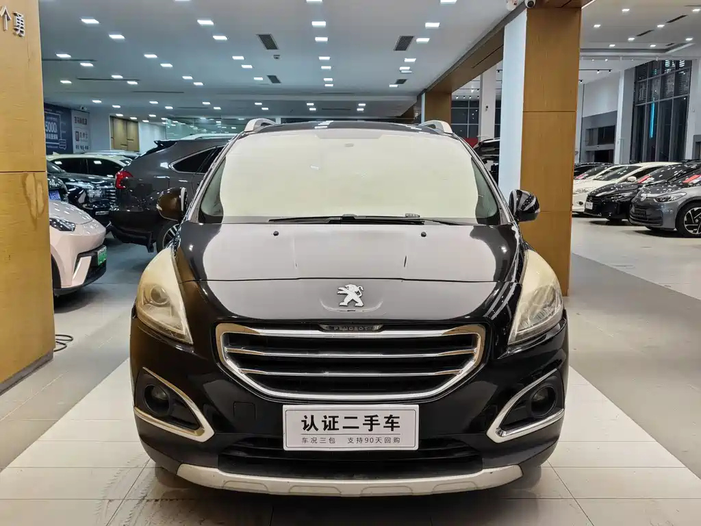 PEUGEOT 3008 2013