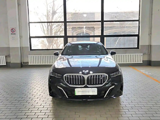 BMW I5