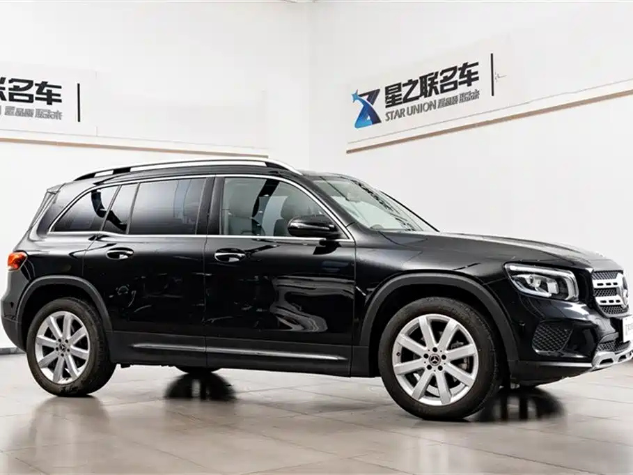 MERCEDES BENZ GLB 2020