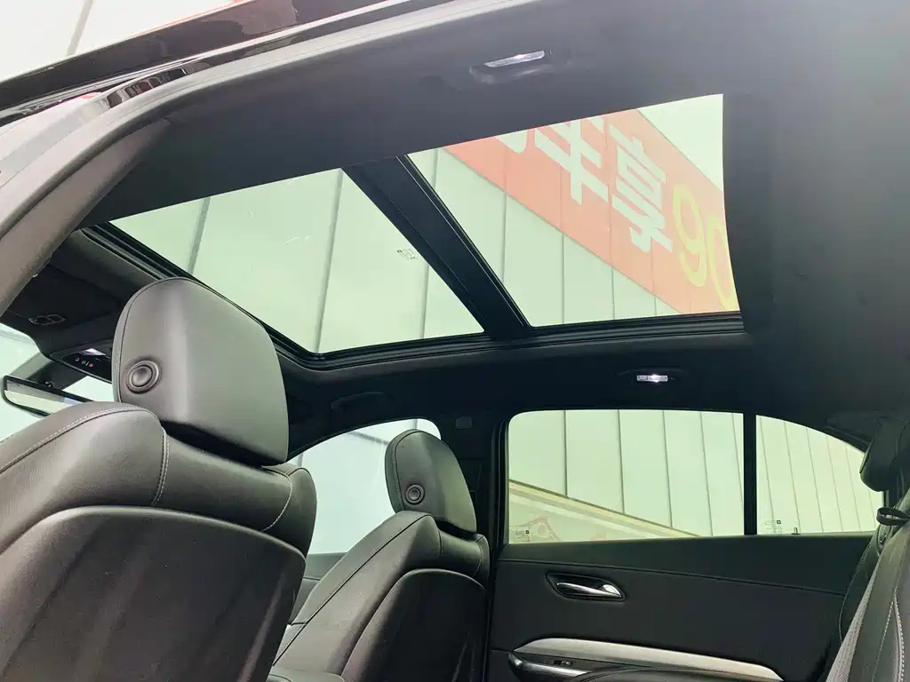 CADILLAC XT4 2020