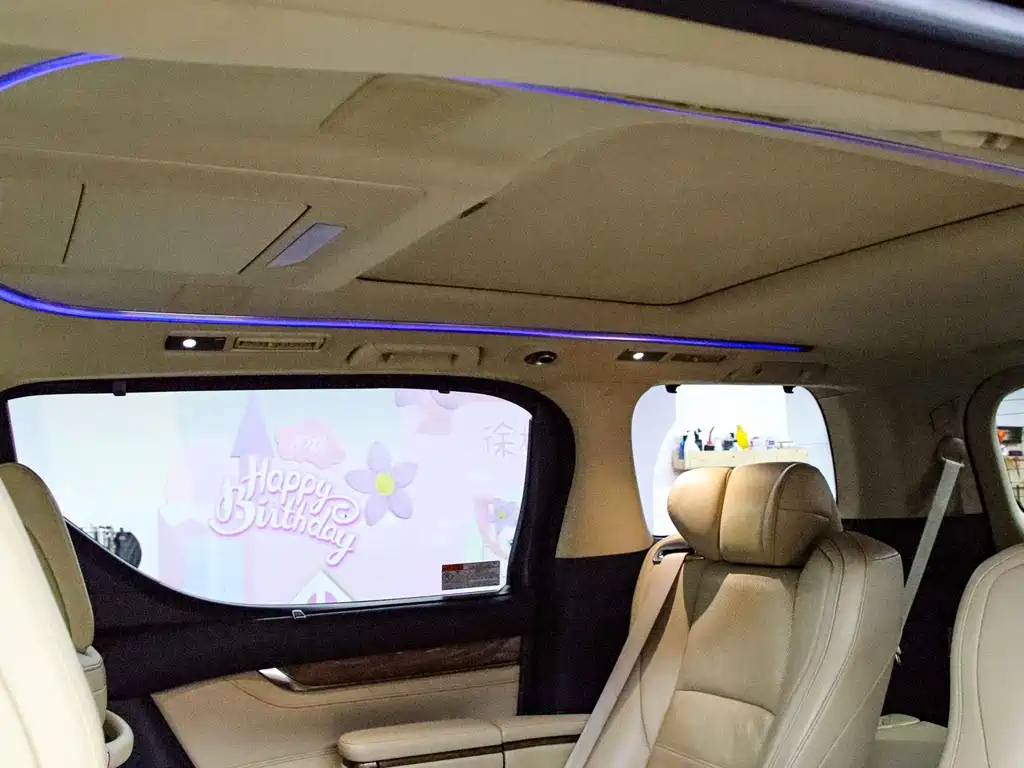 TOYOTA ALPHARD 2015