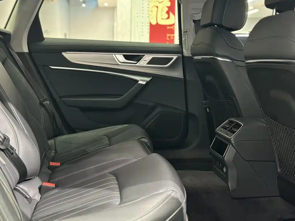 AUDI A6L 2023