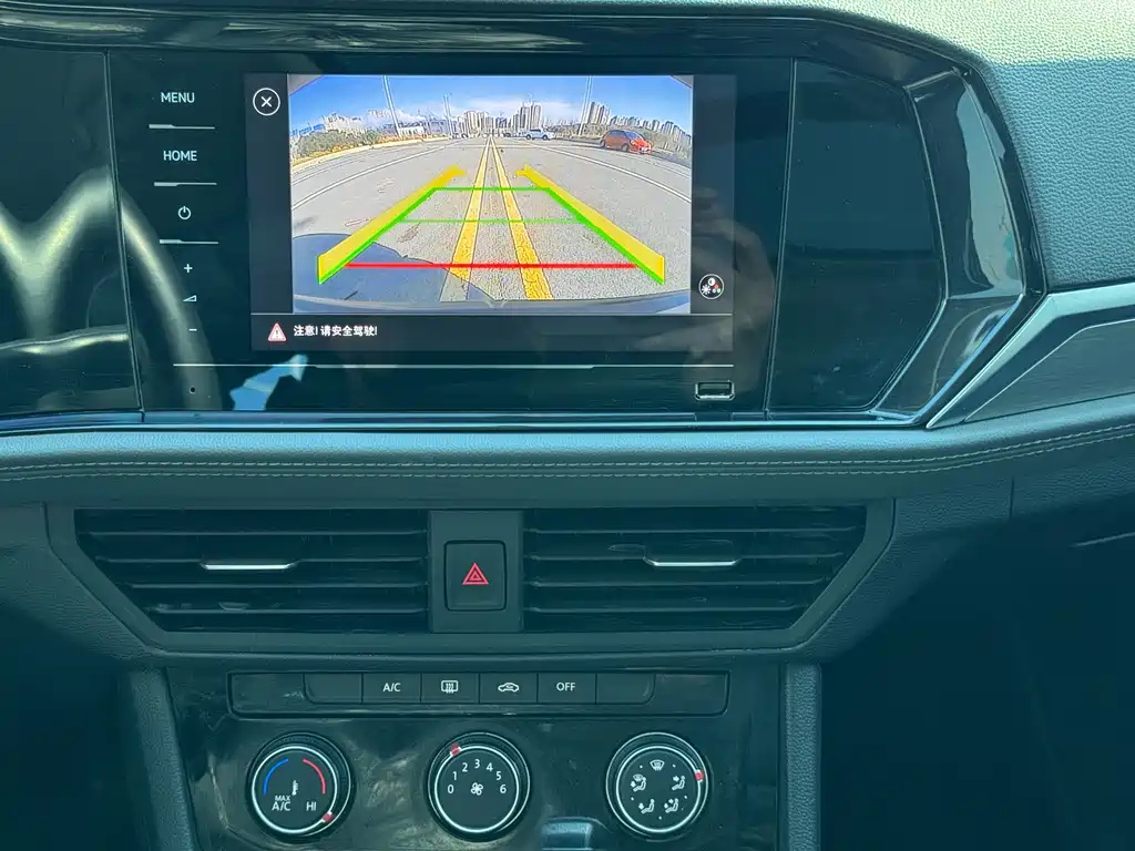 VOLKSWAGEN SAGITAR 2020