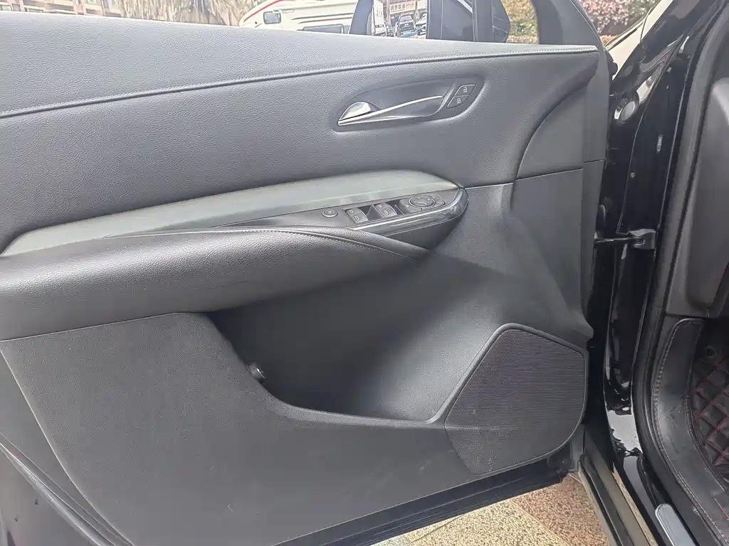 CADILLAC XT4 2019
