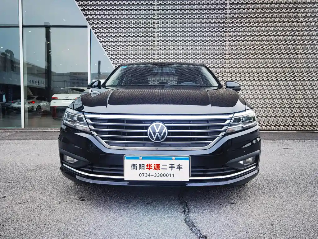 VOLKSWAGEN LAVIDA 2020