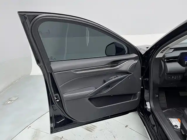 FORD MONDEO 2023