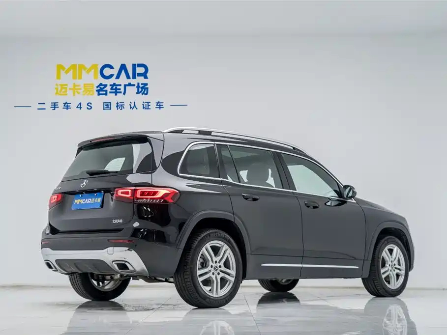 MERCEDES BENZ GLB 2022