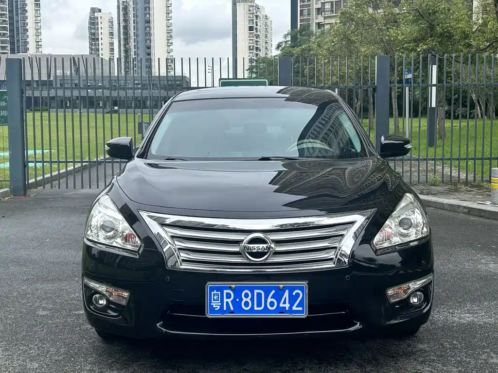 NISSAN TEANA 2014