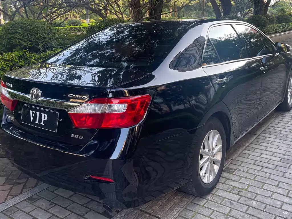 TOYOTA CAMRY 2014