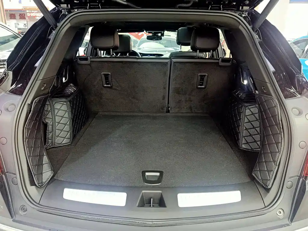 CADILLAC XT5 2021