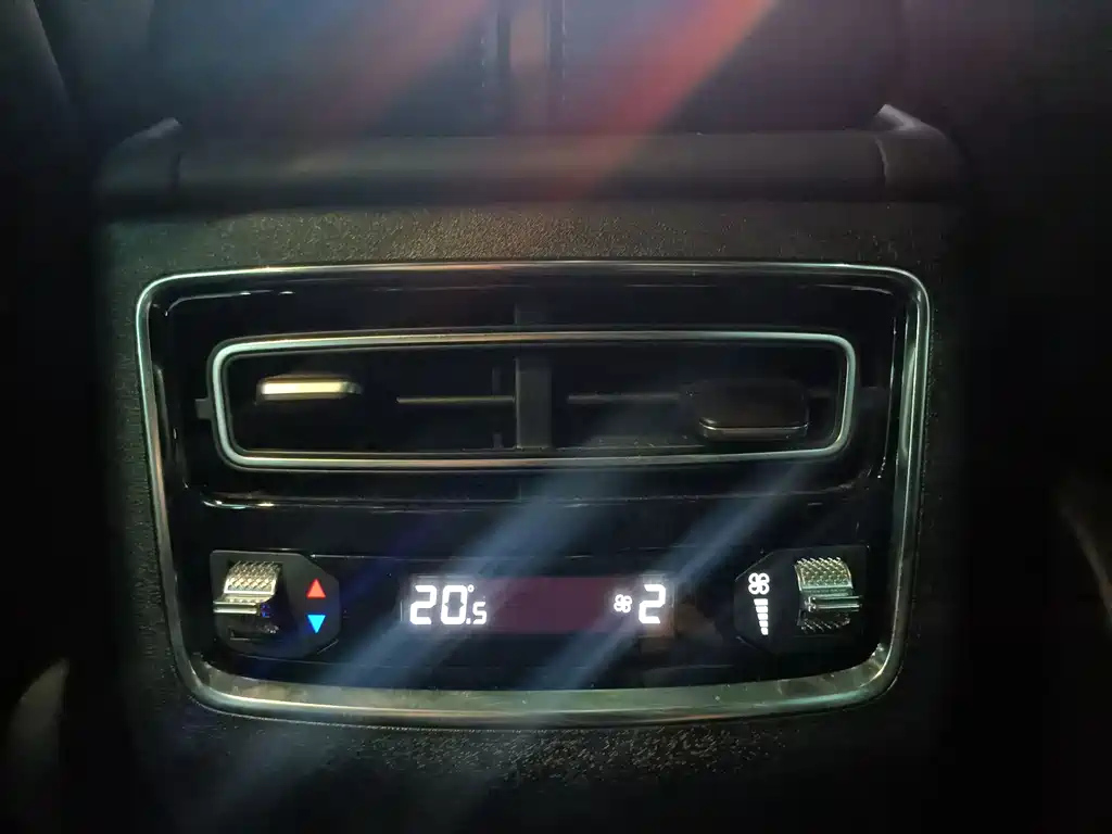 LINCOLN Z 2023
