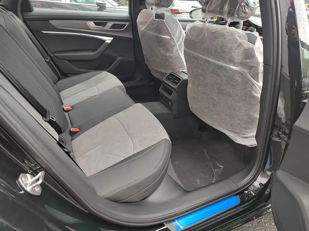 AUDI A6L 2024