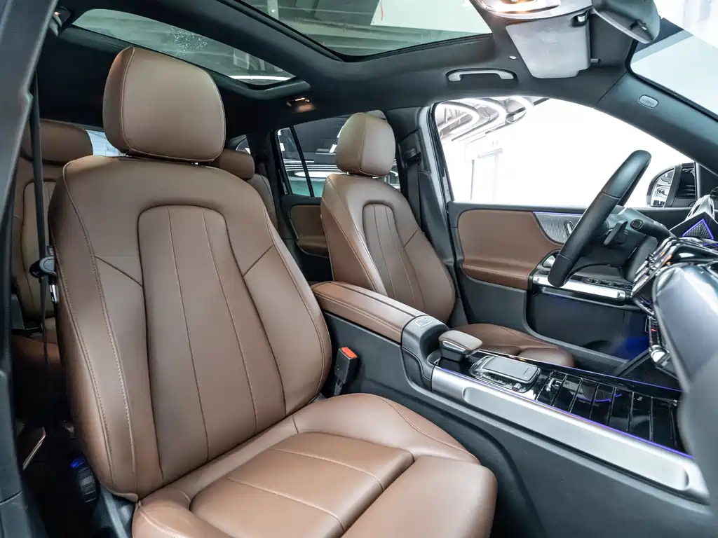 MERCEDES BENZ GLB 2021