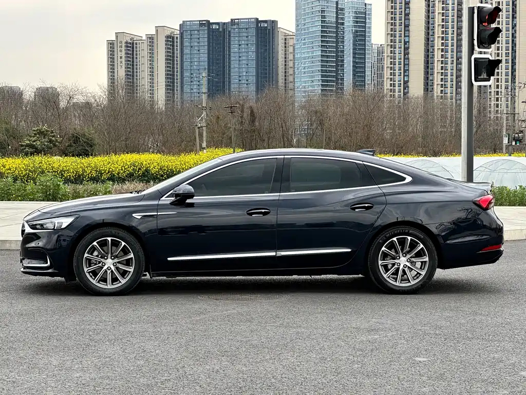 BUICK LACROSSE 2020