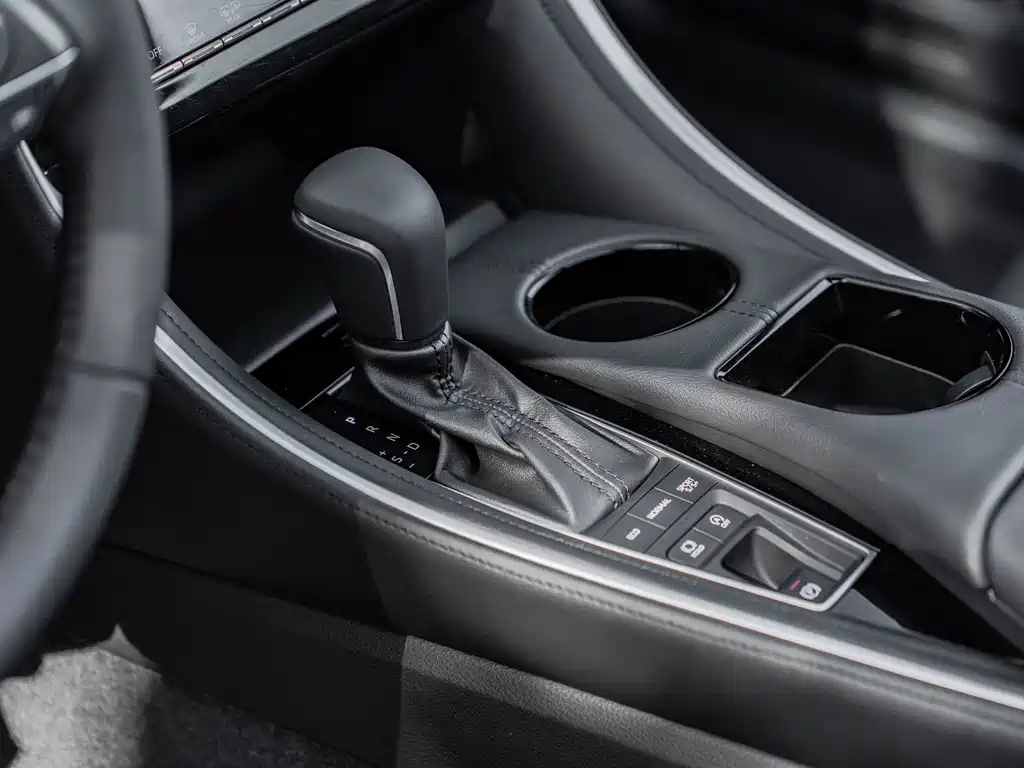 TOYOTA AVALON 2023