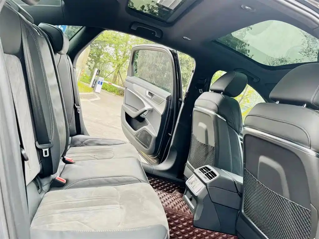 AUDI A6L 2021