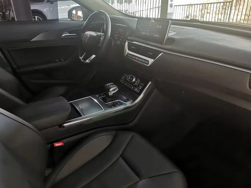HONGQI H5 2021