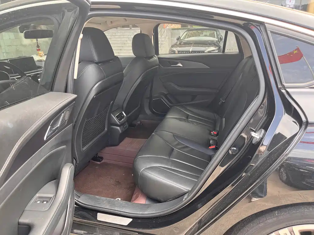 HONGQI H5 2021